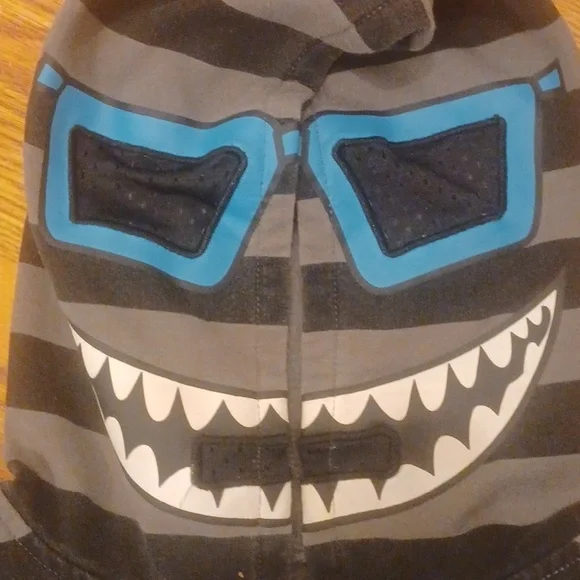 Scarce 2.1 Hoodie Size Large (7) - Picture 3 of 7